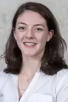 Ellie Falk Headshot