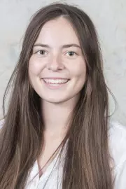 Lily Kuhn Headshot