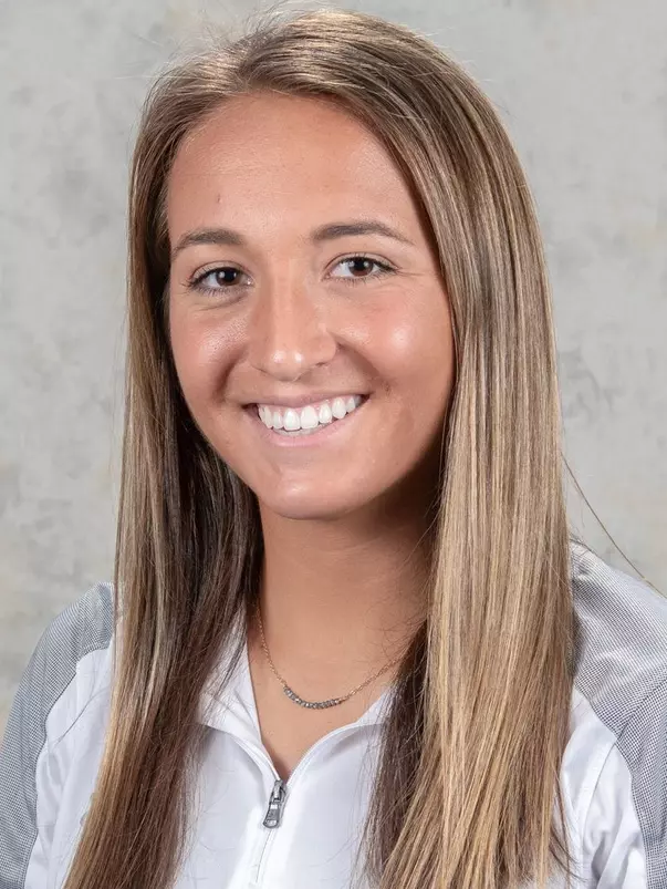 Sabrina Mertz Headshot