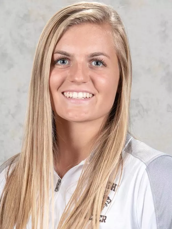 Courtney Supp Headshot