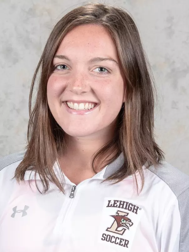 Erin Racano Headshot