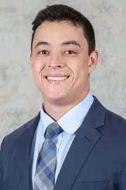 Kevin Tsao Headshot