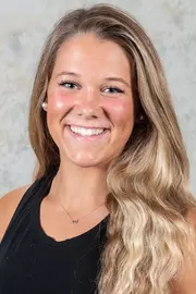 Madeline Major Headshot