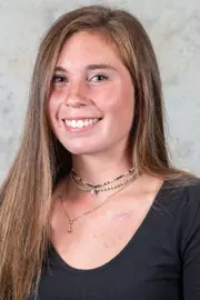 Steph Brabender Headshot