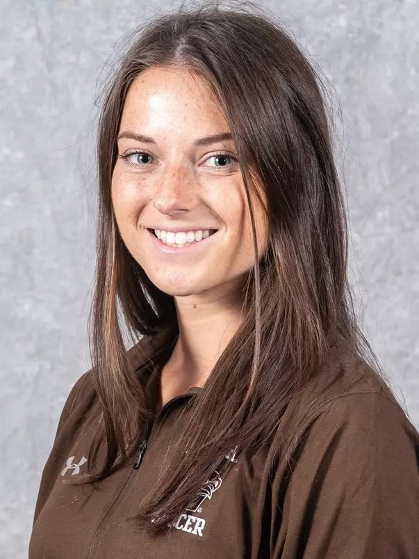 Maggie Wadsworth Headshot