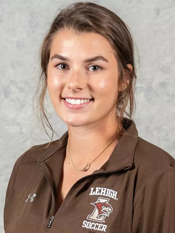 Chloe Tremblay Headshot