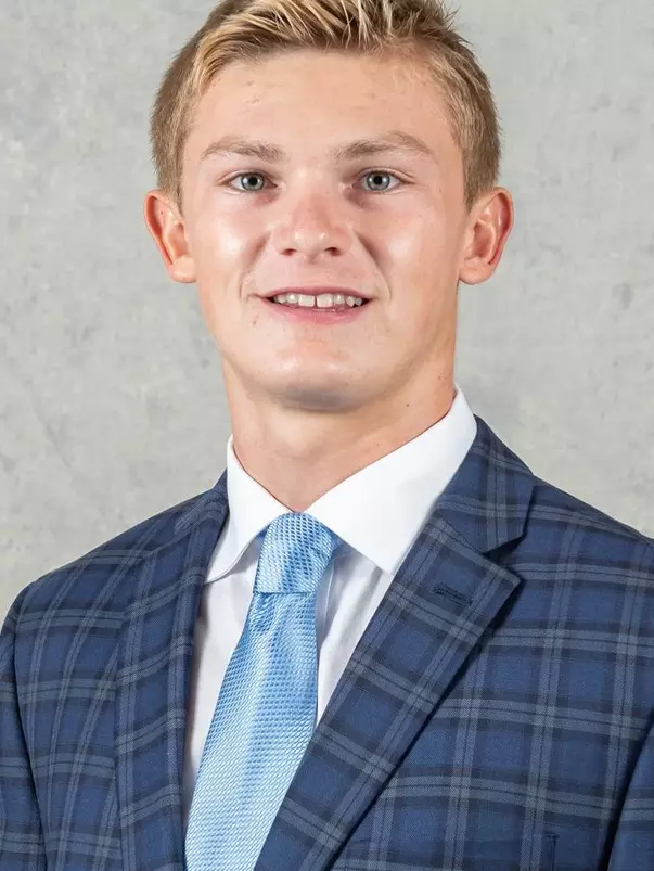 Tommy Schelling Headshot