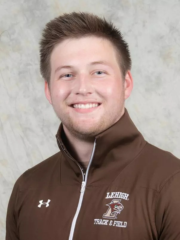 Alex Clevenger Headshot