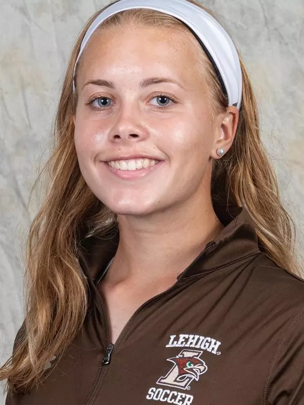 Abby Trainor Headshot