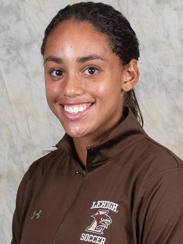 Corinne Lyght Headshot