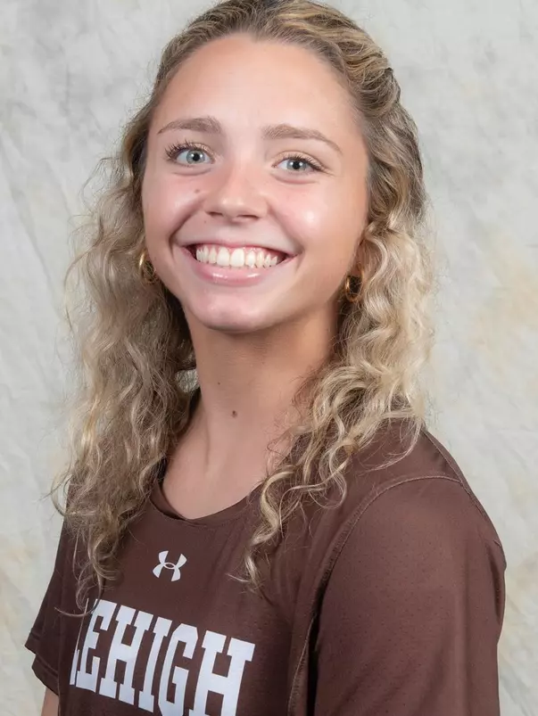 Caroline Eby Headshot