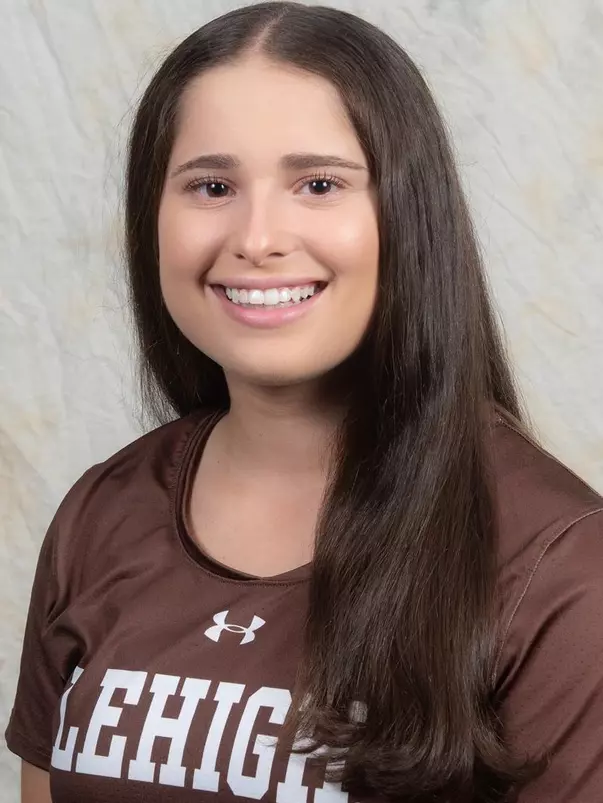 Julia DeLitta Headshot