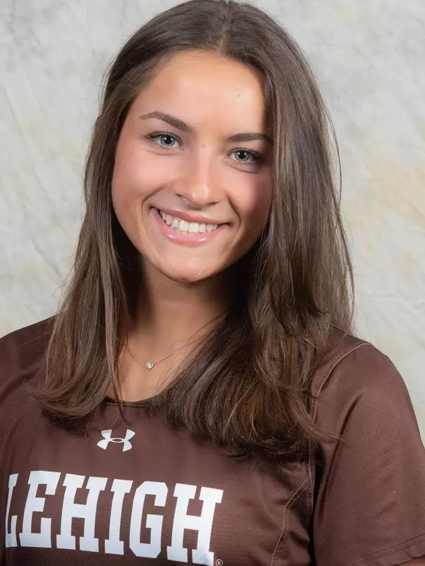 Julia DiConza Headshot