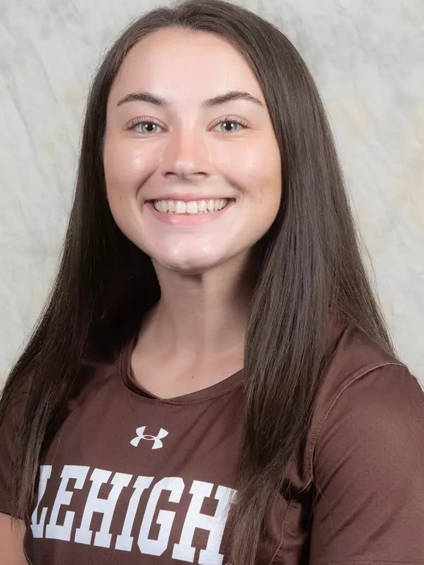 Maggie Roberts Headshot