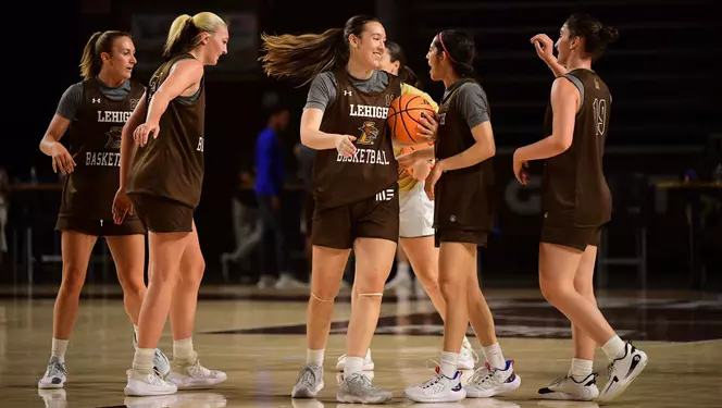 WBB practice at VIP night