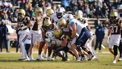 Nelson Burke tackle vs Nova 208