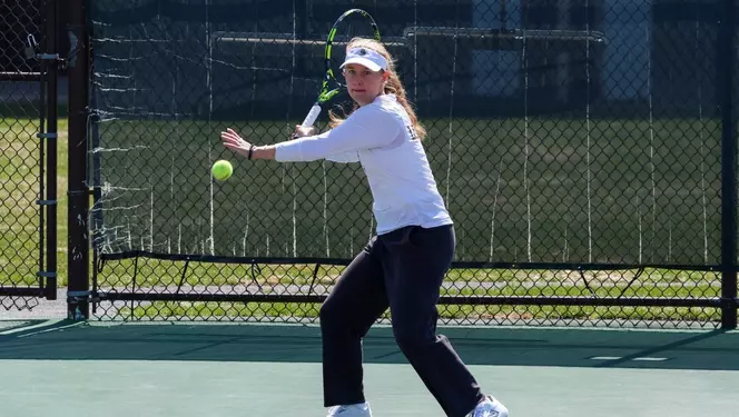 maggie forkner action shot vs colgate