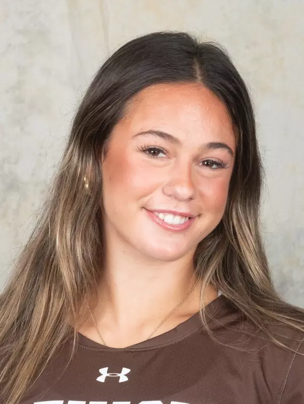 Ava Orlando Headshot 27
