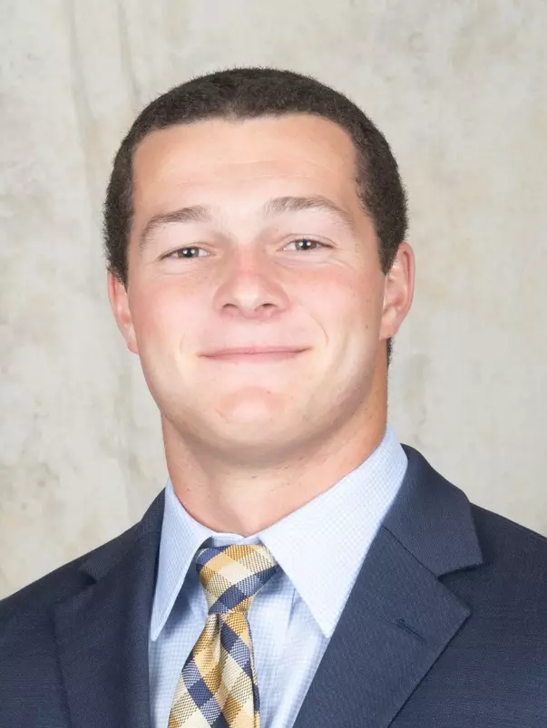 Brandon Kunz headshot 26-27