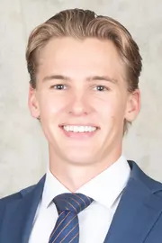 Hunter Polonkey headshot 26-27