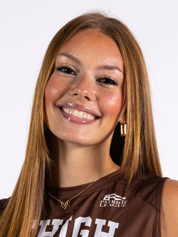 Grace Slovensky headshot 26-27