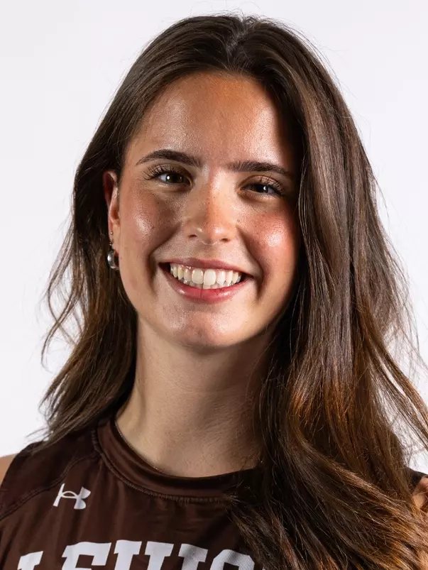 Chloe Fisher headshot 26-27