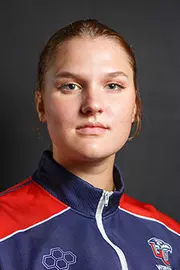 Hannah Fisher headshot