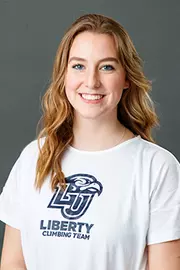 Daphne Swavely headshot