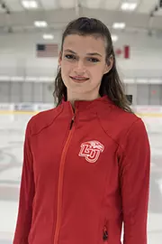 Kylie Strong headshot