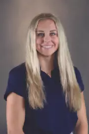 Lauren Shank headshot