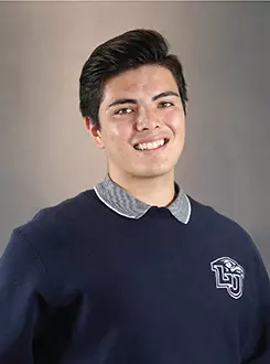 Benjamin Scully headshot