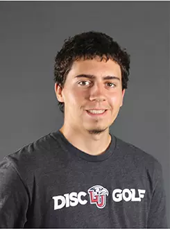 Logan Wise headshot