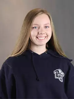 Madison Dillard headshot