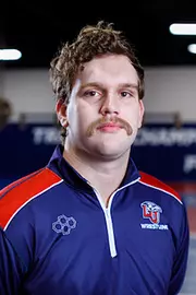 Josh Avery headshot
