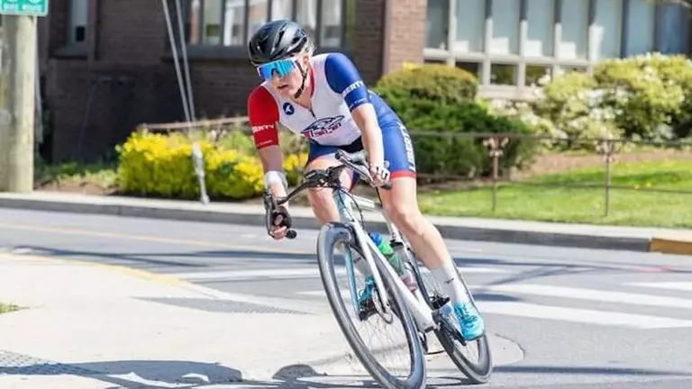 Cyclists overcome obstacles at ACCC Championships, stay on track for Collegiate Nationals