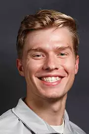 Benjamin  Thompson  headshot