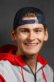 Hayden Russell headshot