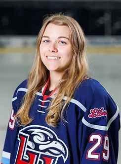 Piper Priem headshot