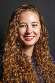 Victoria Hendrix headshot