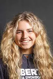 Haylie Bragg headshot