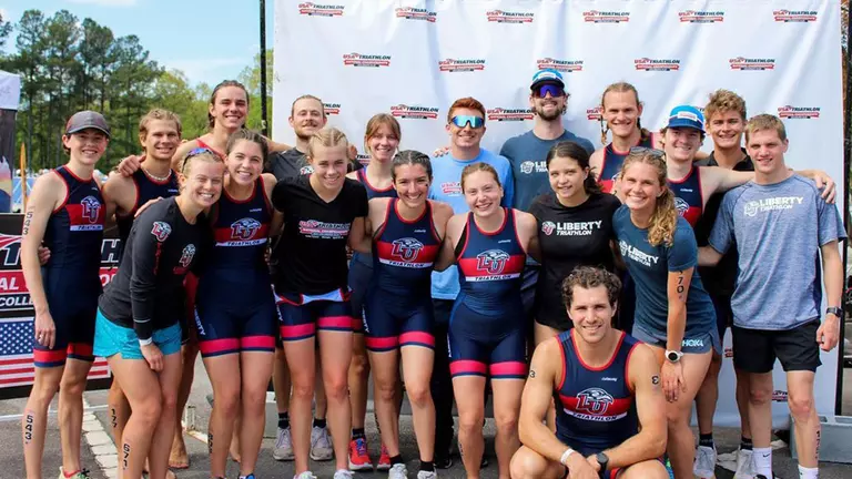 Men’s triathletes sixth, Lady Flames 10th at collegiate nationals near Atlanta