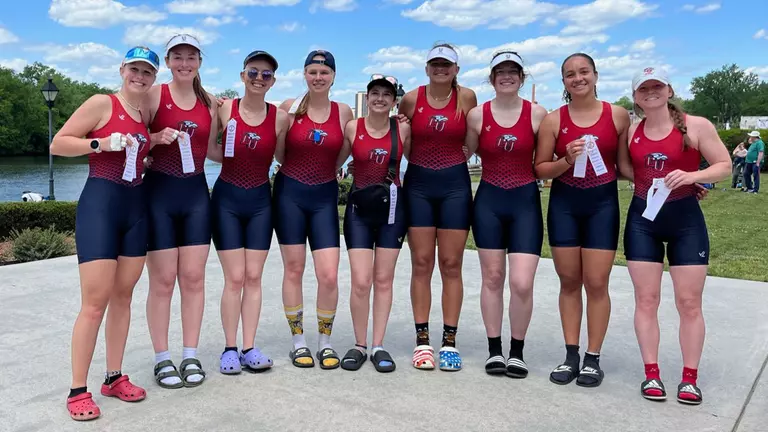 Rowers find rhythm, gain momentum for ACRA Nationals in Tennessee
