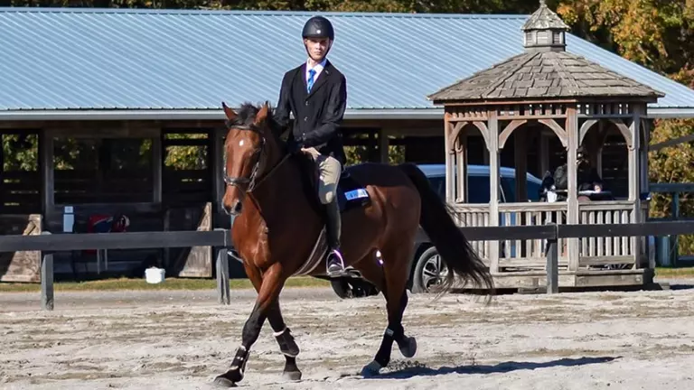 Hunt Seat equestrian team rides to Reserve Champion showings at R-MC, CNU
