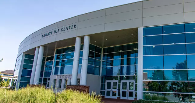 LaHaye Ice Center