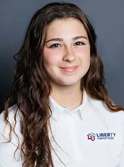 2023_Equestrian_Sophia_Golden