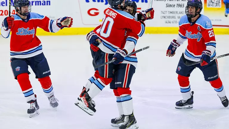 DIII Flames dominate Demon Deacons 25-3 in weekend sweep, led by Lemons’ seven goals