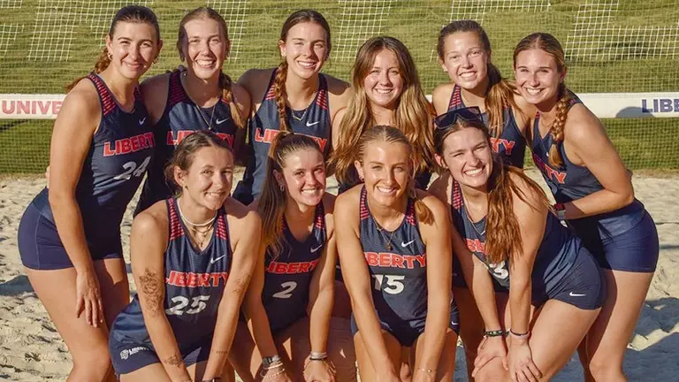 Women’s beach volleyball opens spring season by going 4-0 in dual matches at St. Andrews