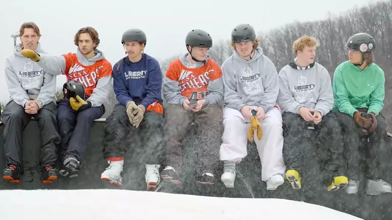 Skiers, snowboarders sweep Rail Jams at Wintergreen, travel to USCSA Southeast Regionals in Pa.