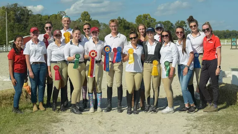 Hunt Seat equestrian team opens season with impressive showings at William & Mary, CNU