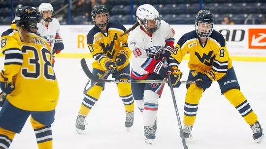 Abby Rogers battles WVU players